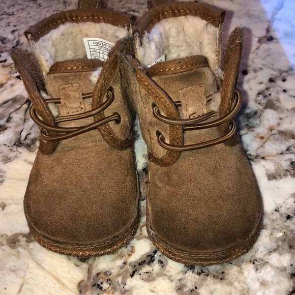 UGG Baby Neumel - chestnut color - Picture 8 of 8